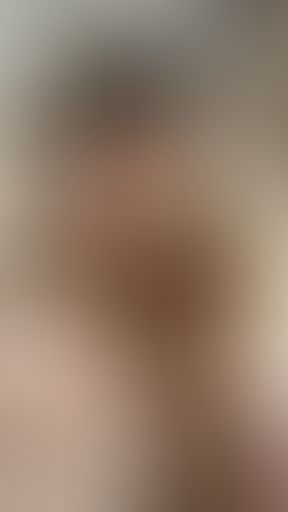 hii text me!!