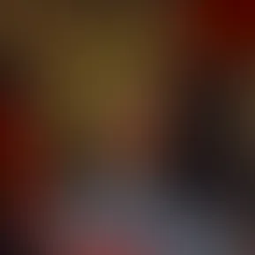 It’s so hot in here I’m sweating under my boobs! 😓😩