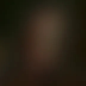 facetune_01-11-2025-21-59-28.jpg