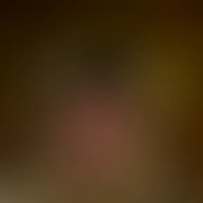 Facetune_18-10-2023-03-35-49.jpg