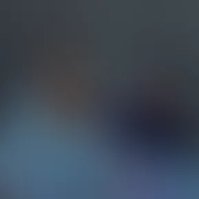 <3
