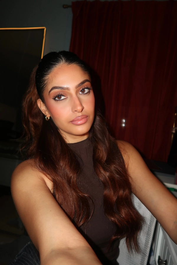 facetune_31-12-2025-02-52-16.heic