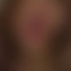 v09044g40000cc18pbbc77u32j97i43g.mp4