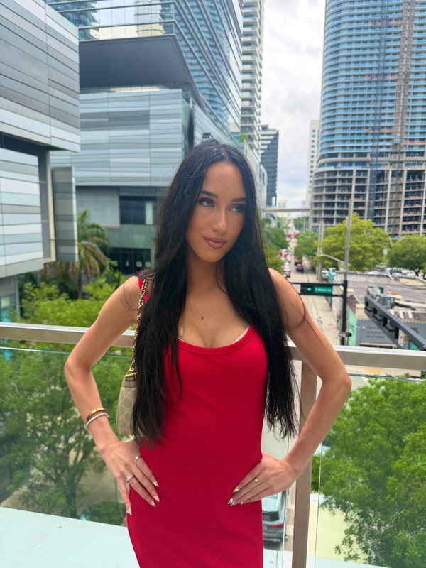 facetune_24-06-2026-16-51-50.jpg