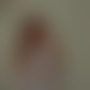 img_2303_colourtone.png