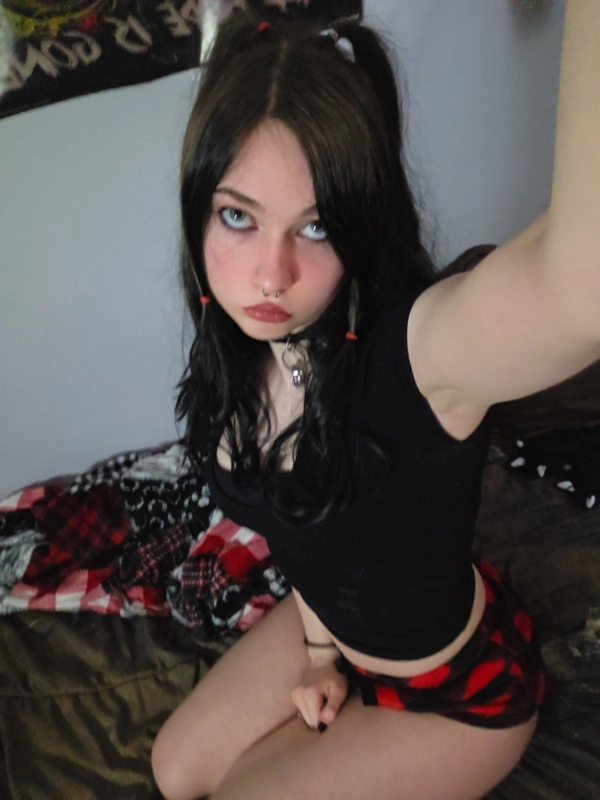retouch_2026031519311721.jpg