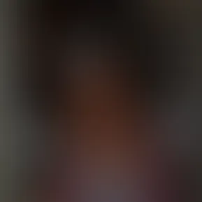 facetune_12-04-2026-01-45-08.jpg